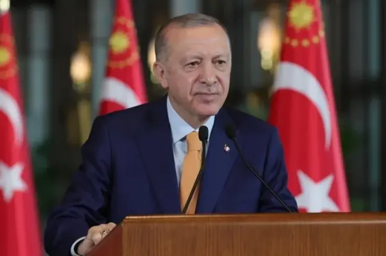 Cumhurbaşkanı Erdoğan'dan teşkilatlara bayramda küskün seçmenin gönlüne girilecek talimatı