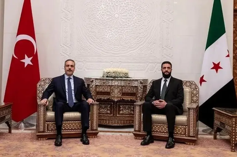Dışişleri Bakanı Hakan Fidan Suriye'de Ahmed eş-Şera ile Görüştü!