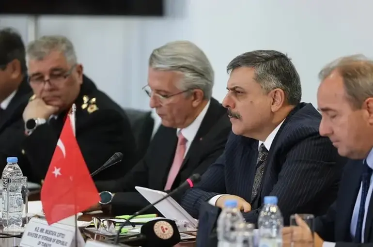 İçişleri Bakanı Çiftçi’den Yunanistan’a İade Mesajı: “Suçlular İçin Güvenli Liman Olmamalı”