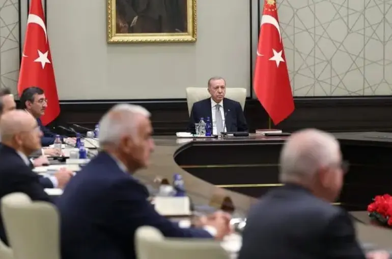 Kabine Toplanıyor! Masada Orman Yangınları, Terörsüz Türkiye ve Gazze Krizi Var!