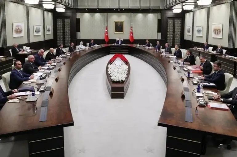 Kabine Toplantısında En Önemli Gündem Maddesi Ekonomi!