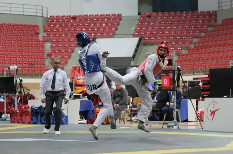 Karatay Belediyespor Taekwondo Sporcularından Önemli Başarı