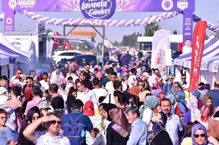 Karatay Lavanta Günleri renkli görüntülere sahne oldu