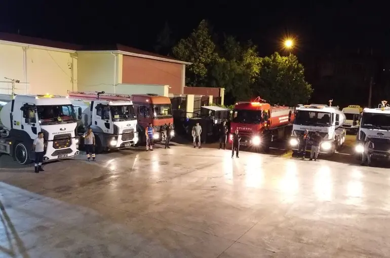 Konya Büyükşehir’den Hatay ve Manisa’daki Orman Yangınlarına Destek!