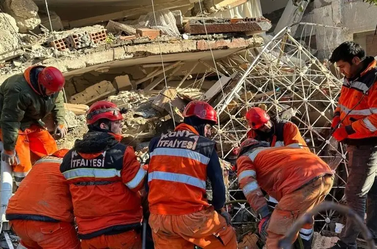 Konya Büyükşehir’in Akıllı Şehir Uygulamaları Hatay’da Kritik Rol Üstlendi