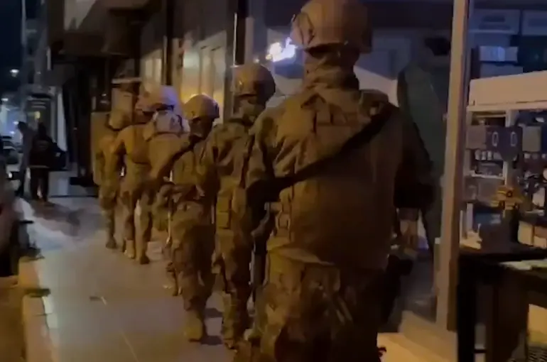 Konya Dahil 8 Ayrı Suç Örgütüne Operasyon! 95 Şüpheli Yakalandı!