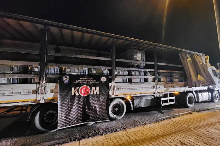 Konya Emniyeti kaçakçılara geçit vermiyor