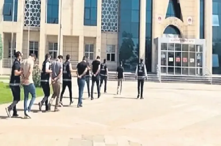 Konya Polisinden Change Operasyonu: 49 Araç Ele Geçirildi!