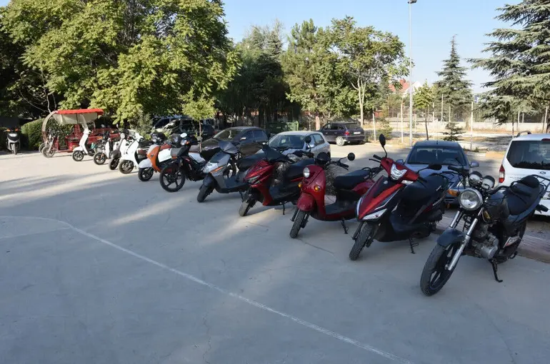 Konya'da bu kadarına da pes! Bayi kuracak kadar motosiklet çalmışlar
