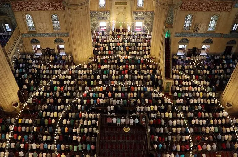 Konya'da hatimle teravih namazı hangi camilerde kılınacak?