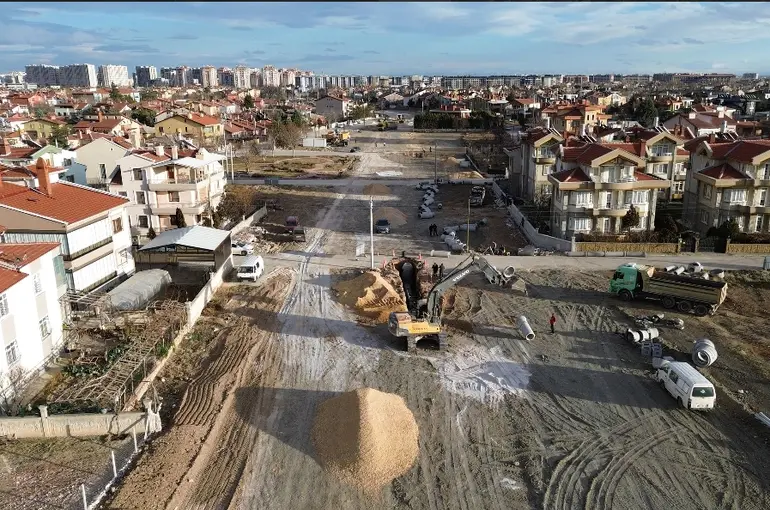 Konya'da Necmettin Erbakan Caddesi’nin Su ve Kanalizasyon Altyapısı Tamamlanıyor