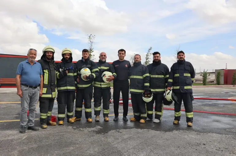 Konya’da şoförlere özel yangın eğitimi! Minibüs ve servisçiler gönüllü itfaiyeci oluyor