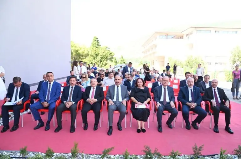 Konya’dan Bosnalı Öğrencilere Destek