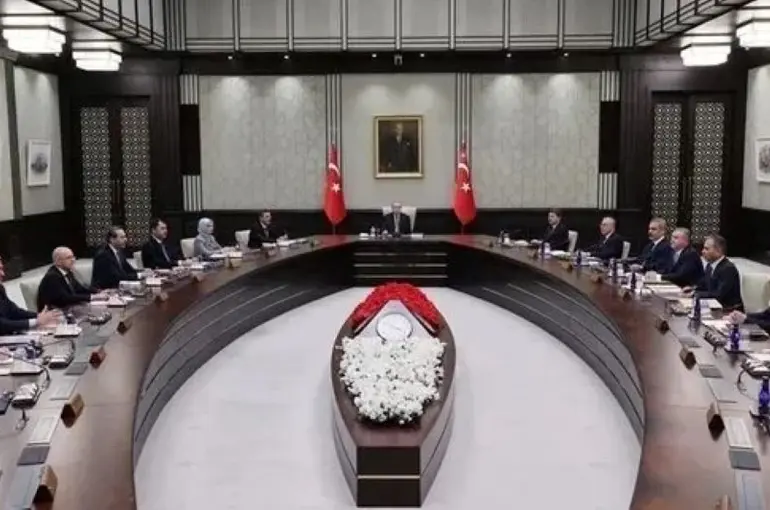 Kritik Kabine Toplantısı Yarın! İşte Gündemde Öne Çıkan Başlıklar!