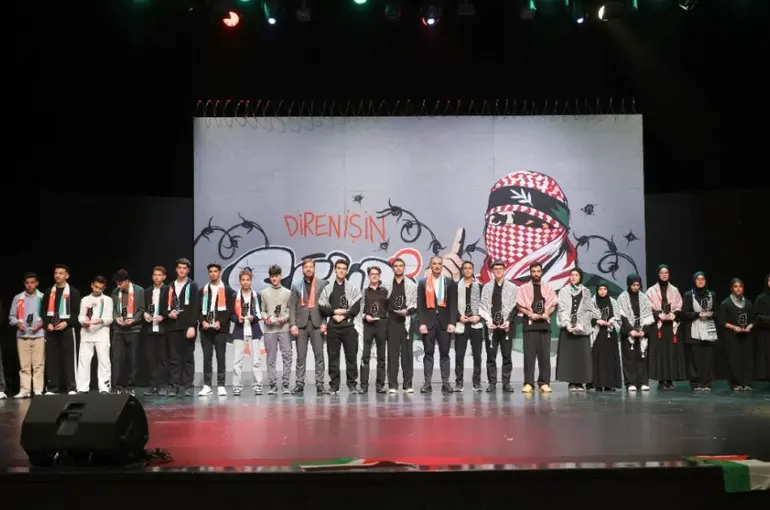 LİMA’lı Gençlerden Gazze İçin Duygu Dolu Şiir Dinletisi