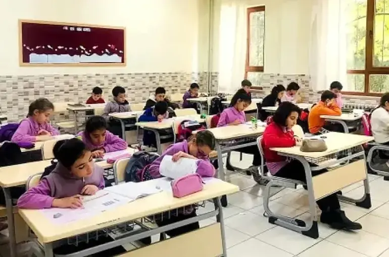 MEB’den Yeni Ortak Sınav Sistemi! 6 Sınıf Düzeyinde 16 Branşta Uygulanacak!