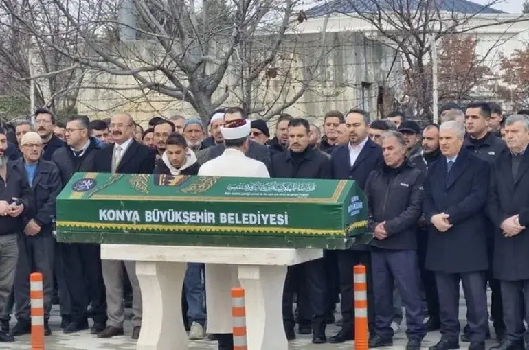 Otel Yangınında Vefat Eden Esra Nazik Son Yolculuğuna Konya'da Uğurlandı!