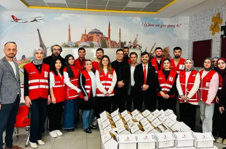 Şehidin Hatırası İyiliğe Dönüştü: Konya’da 100 Çocuğun Yüzü Güldü!