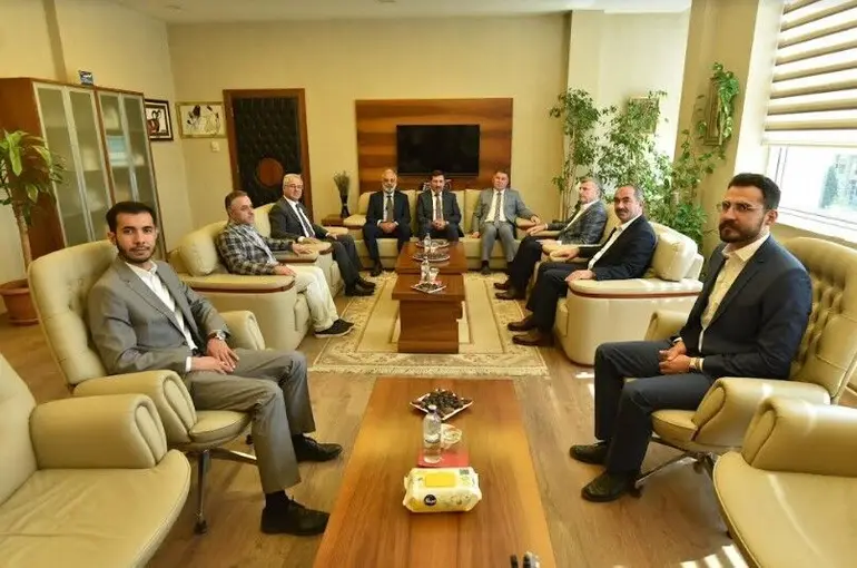 TAHİR AKYÜREK VE HASAN KILCA’DAN KURUMLARA ZİYARETLER