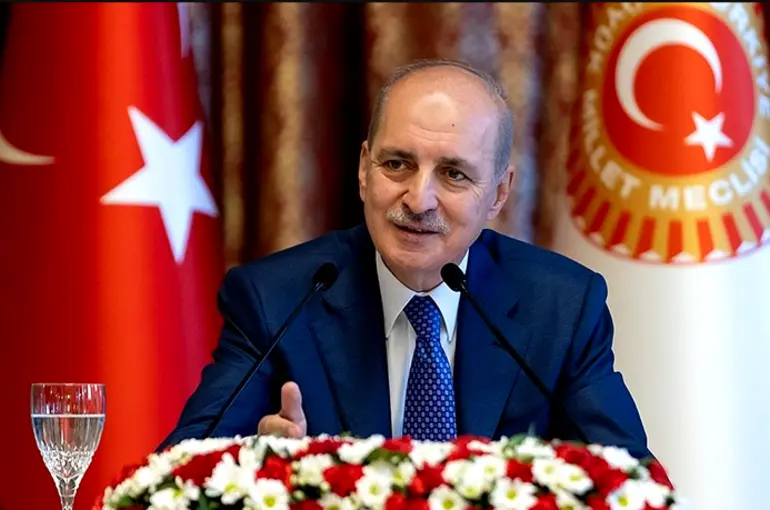 TBMM Başkanı Numan Kurtulmuş, "Yeni bir anayasa yapmak, Türkiye'nin boynunun borcudur''