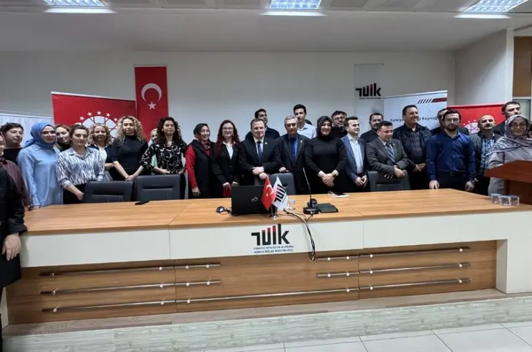 TÜİK Konya Personeline Protokol ve Bilgi Yönetimi Eğitimi
