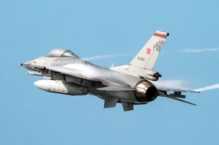Türkiye ABD ile F-16 satış kabul mektubunu imzaladı!